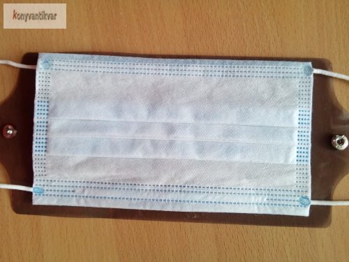 Táska alakú maszktok fekete