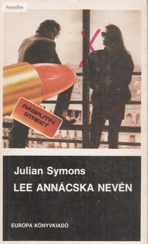 Julian Symons: Lee Annácska nevén