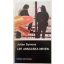 Julian Symons: Lee Annácska nevén